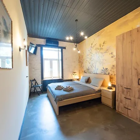On Zoloti Vorota Apartmanhotel