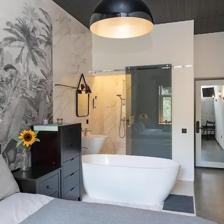 On Zoloti Vorota Hotel apartamentowy