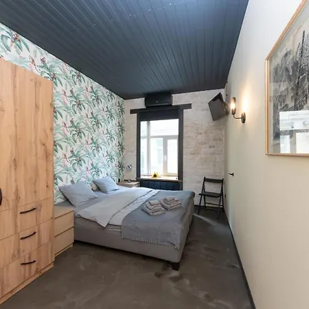On Zoloti Vorota Hotel apartamentowy